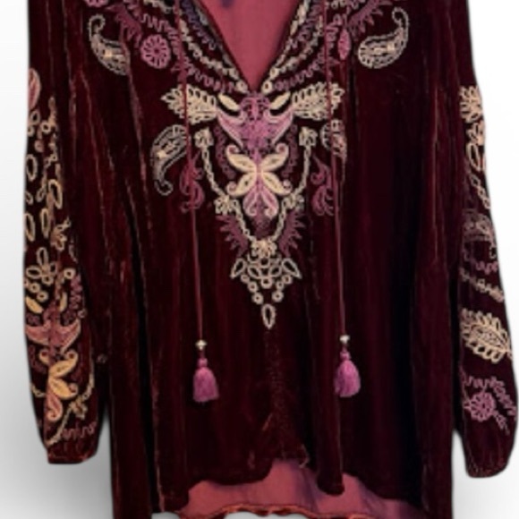 Johnny Was heavily embroidered velvet Shira Velvet Field Blouse NWT - Picture 9 of 10